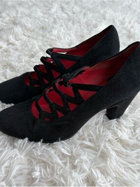 Pas de Rouge Black Suede Crisscross Strap Heels – Italian Made – Size 36.5